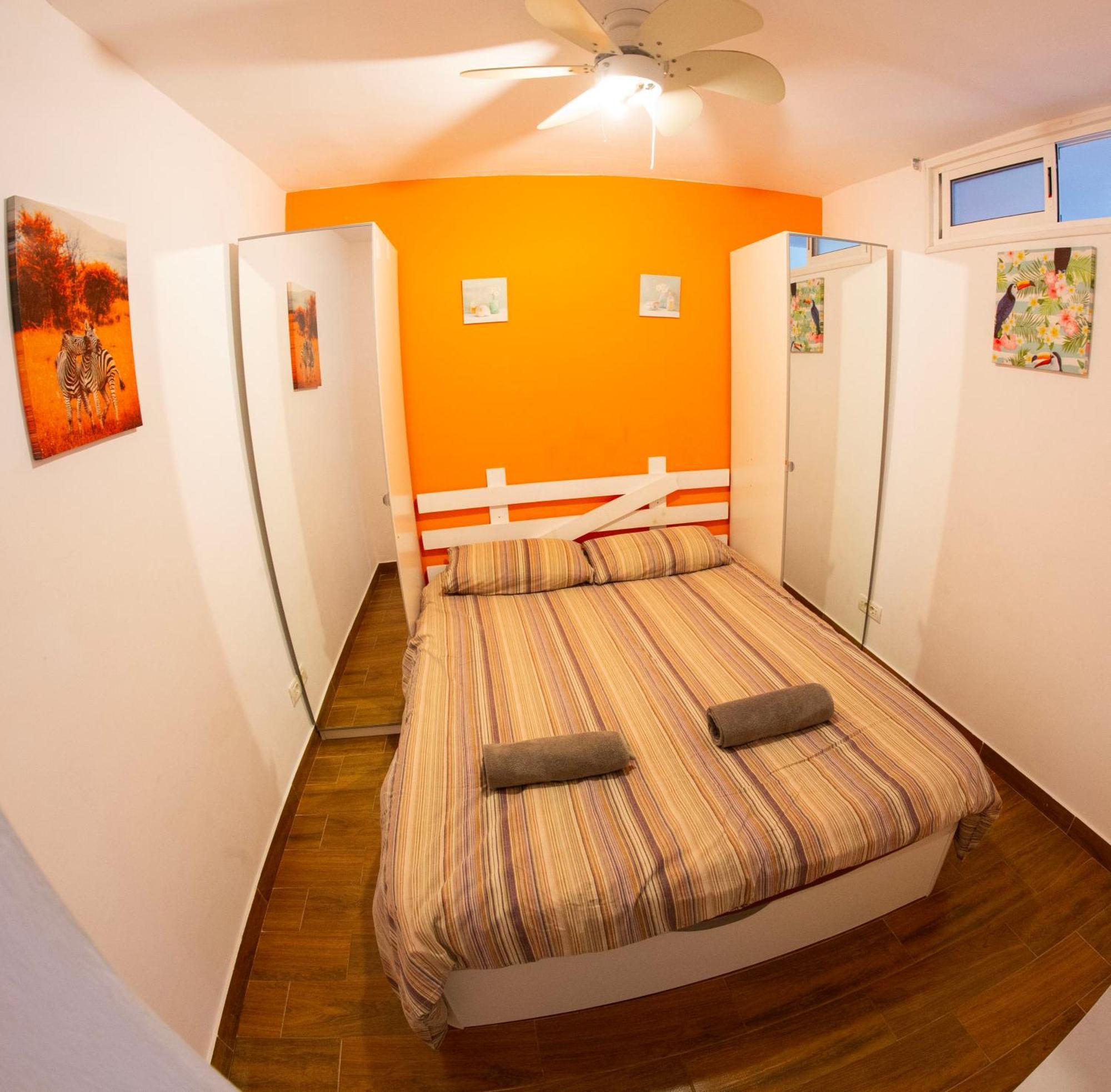 Amarilla Rock Apartment Арона Екстериор снимка